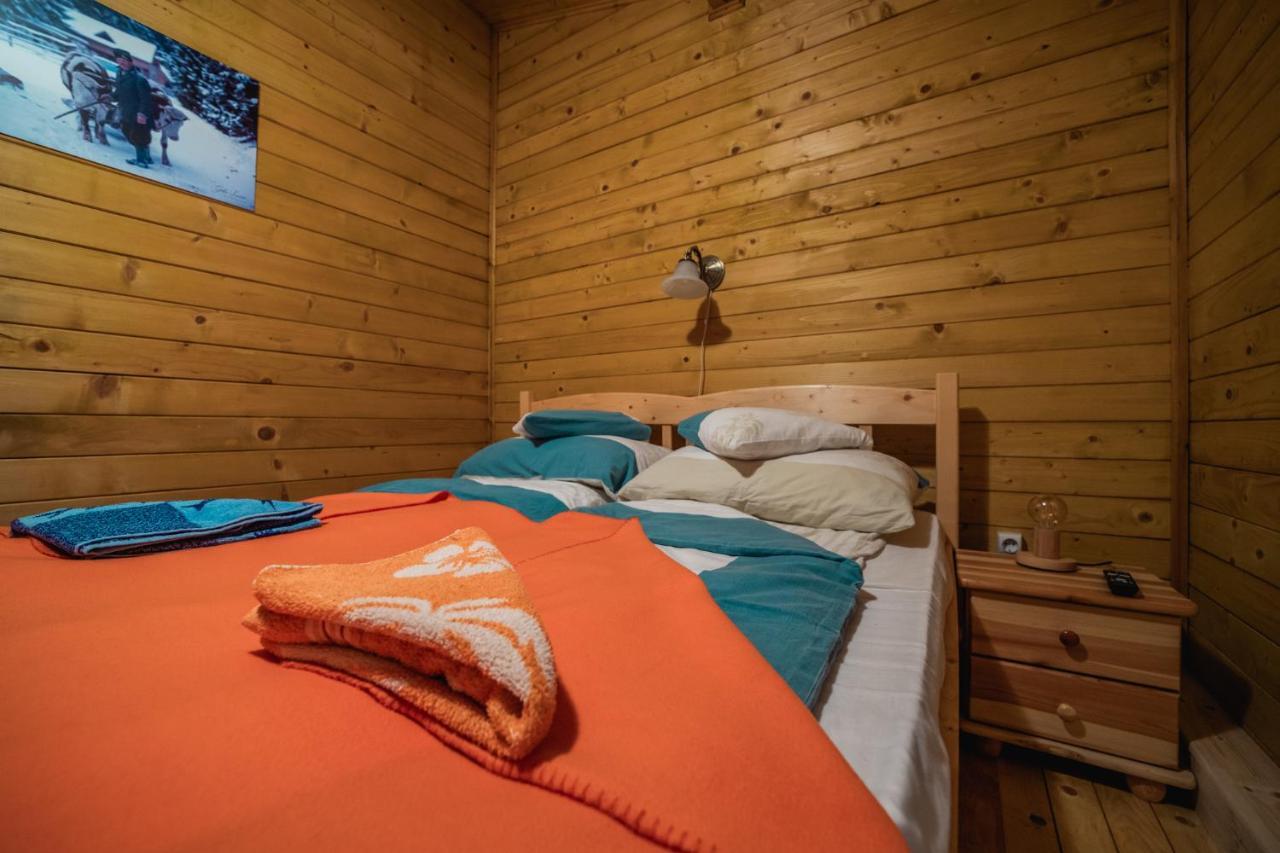 Biotour Camping & Restaurant Ghimeş-Făget Extérieur photo